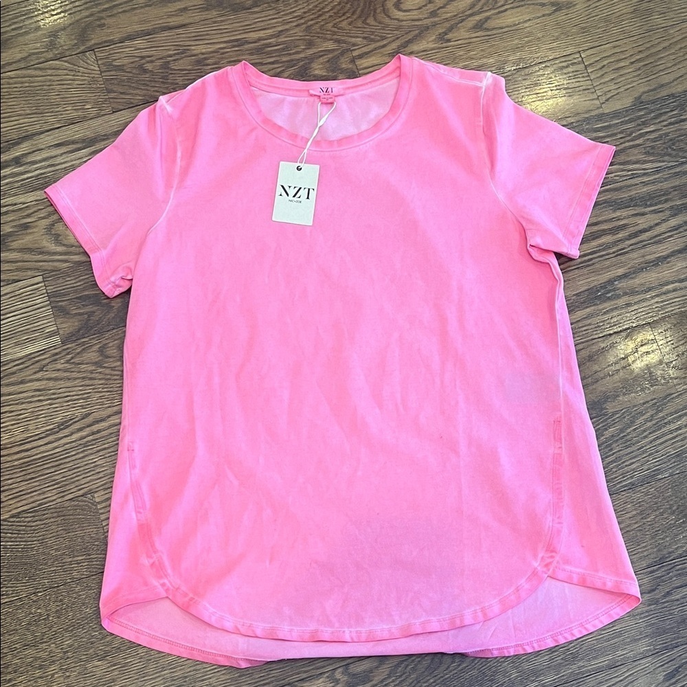 Nick & Zoe M nwt  Pink T-Shirt